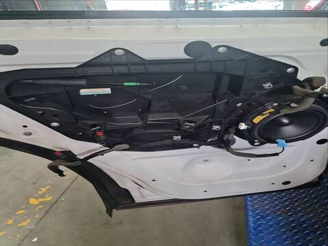 Elevalunas Manual Trasero Izquierdo Land Rover Range 2.0 D 4X4 150CV 110KW