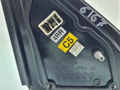 Foto 4ª: Retrovisor Izquierdo Kia Sorento 2.5 CRDI EX 140CV 103KW [D4CB] (2002)