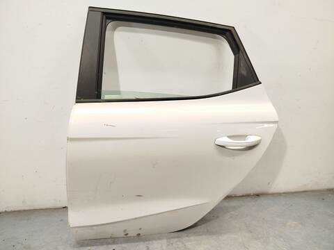 Puerta Trasera Izquierda Seat Ibiza 1.0 TSI 95CV 70KW