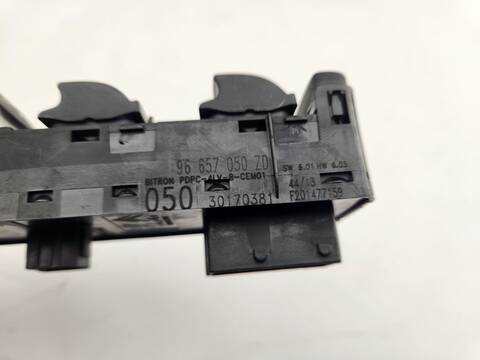 Foto 2ª: Botonera Elevalunas Citroen C4 COLLECTION 92CV 68KW [9H06] (2013)