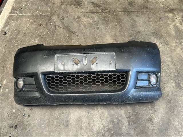 Paragolpes Delantero Toyota Corolla 2.2 CDI VERSO