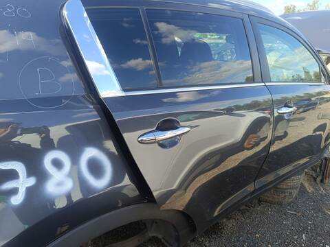 Puerta Trasera Derecha Kia Sportage X-TECH 4X2 116CV 85KW