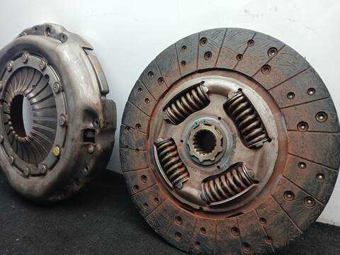 Foto 3ª: kit Embrague Mercedes Atego 1321 LS 4X2 211CV 155KW [OM 934 LA.6-6] (2016)