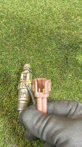 Foto 3ª: Inyectores Nissan Patrol 2.8 TD Y61 TD6 [RD28ETI] (1999)