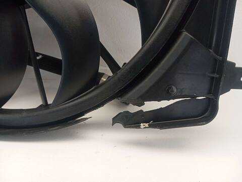 Foto 3ª: Electroventilador Jaguar E Pace SE 149CV 110KW [204DTD] (2018)