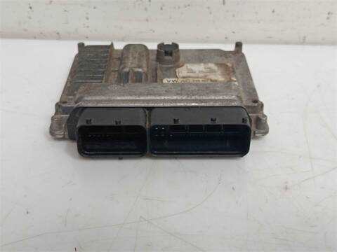 Foto 1ª: Centralita Motor ECU Seat Ibiza CUSB (2016)