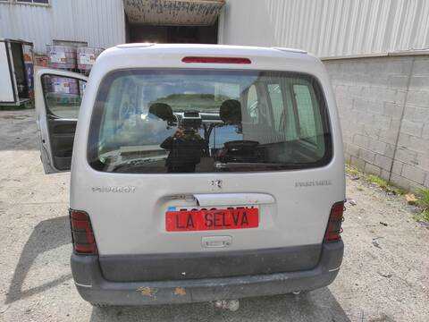Foto 3ª: Portón Peugeot Partner RHY (2005)