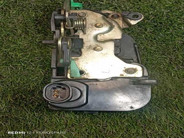 Foto 1ª: Cerradura Puerta Trasera Izquierda Jeep Grand Cherokee 4.0 G ZJ LAREDO 5P. Automatico [MX-V6] (1993)