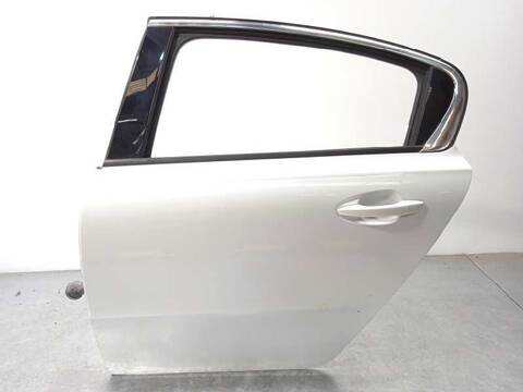 Puerta Trasera Izquierda Peugeot 508 ACTIVE 112CV 82KW