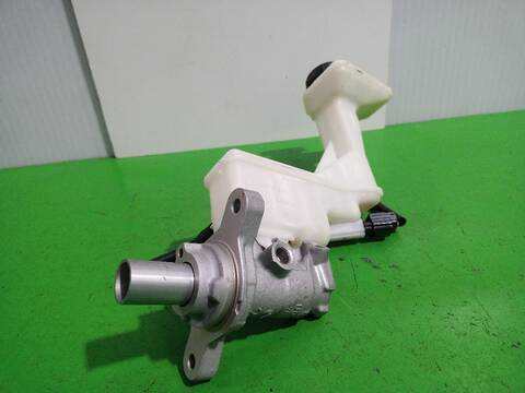 Foto 3ª: Bomba Freno Nissan Qashqai ACENTA 116CV [HRA2DDT] (2013)