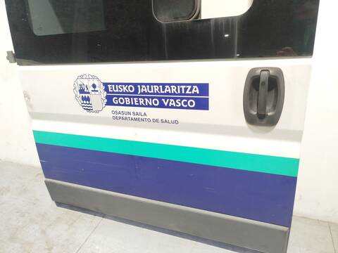 Foto 3ª: Puerta Lateral Corredera Derecha Fiat Ducato 130 MULTIJET 2 3 D 131CV 96KW FURGONETA [F1AE3481D] (2015)