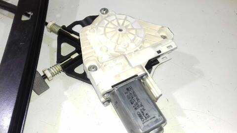 Foto 2ª: Elevalunas Eléctrico Delantero Izquierdo Audi Q3 BASE 150CV 110KW [CUVC] (2015)