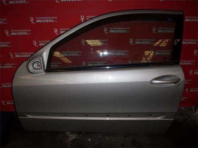 Foto 2ª: Puerta Delantera Izquierda Mercedes Clase C 160 2.2 220 CDI (203.006) [2.2 LTR. - 105 KW CDI CAT] [OM 646.963]