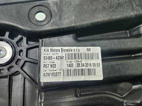 Foto 3ª: Elevalunas Manual Trasero Derecho Kia Ceed SPORTY WAGON GT-LINE [D4FB] (2016)