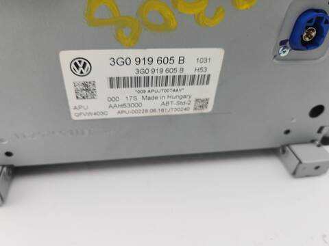 Foto 4ª: Pantalla Multifuncion Volkswagen Touran SPORT BMT 150CV 110KW [DFGA] (2016)