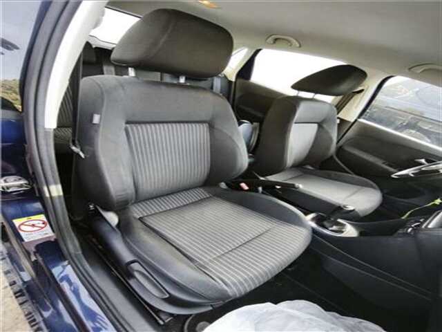 Asiento Delantero Derecho Volkswagen Polo 1.2 SPORT [1.2 LTR. - 51 KW 12V]