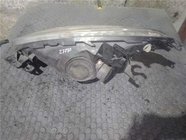 Foto 2ª: Faro Derecho Citroen C4 2.0 SX [2.0 LTR. - 100 KW HDI FAP CAT (RHR - DW10BTED4)] [RHJ (DW10BTED4)]