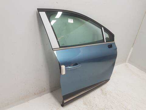 Foto 3ª: Puerta Delantera Derecha Renault Clio SIN DEFINIR
