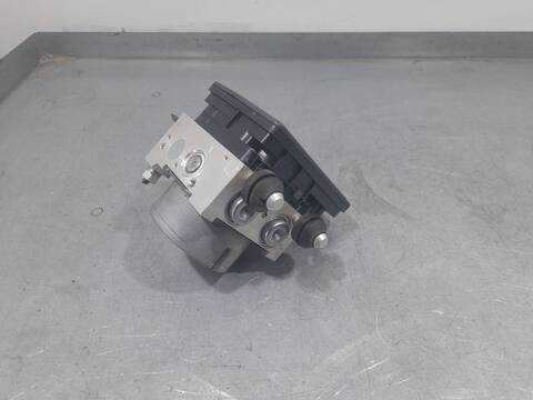 Foto 2ª: Abs Mitsubishi Outlander MOTION 2WD 150CV 110KW [4J11] (2017)