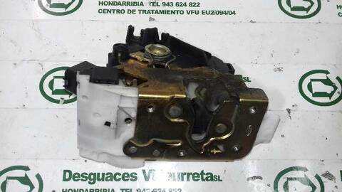 Foto 2ª: Cerradura Puerta Trasera Derecha Ford Mondeo 2.0 TDCI CAT TURNIER 130CV 96KW [FMBA] (2004)