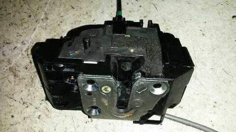 Foto 2ª: Cerradura Puerta Trasera Derecha Nissan Qashqai 2.0 16V CAT 141CV 104KW [MR20] (2009)