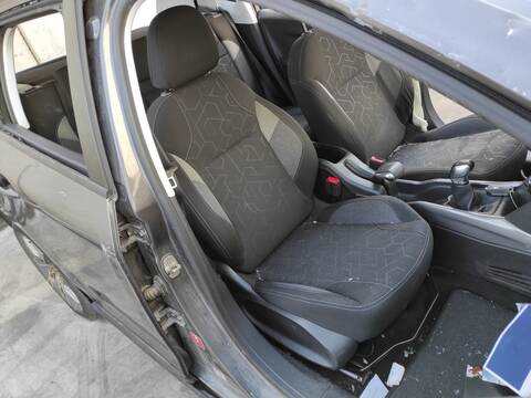 Asiento Delantero Derecho Peugeot 2008 HN01