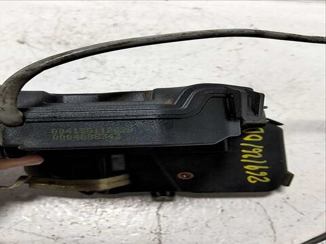 Foto 3ª: Cerradura Puerta Delantera Derecha Mercedes Clase C 160 2.0 COMPRESOR CAT 163CV [111955] (2000)
