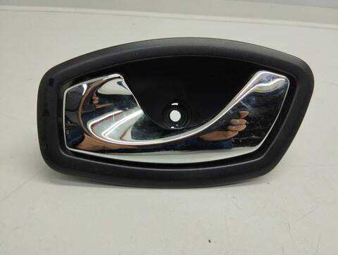 Maneta Interior Trasera Izquierda Renault Clio 90CV 66KW