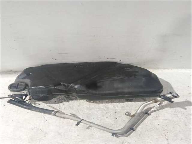 Foto 3ª: Deposito de Combustible Ford Ka 1.2 70CV [B2KA] (2014)