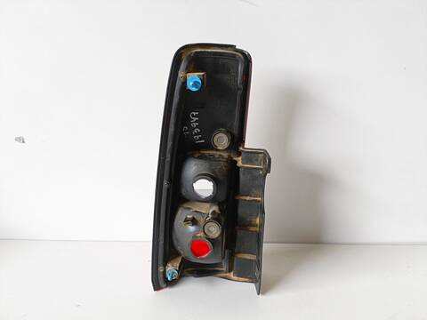 Foto 3ª: Piloto Trasero Derecho Suzuki Jimny TECHO METALICO 80CV (1998)