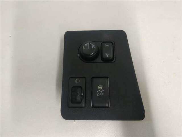 Foto 1ª: Mando Multifuncion Nissan Qashqai 1.5 DCI TEKNA 4X2 [K9K]