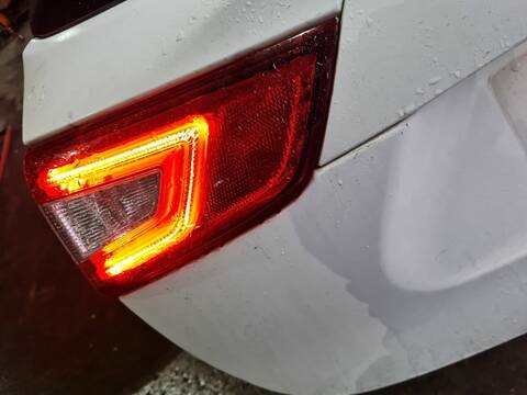Foto 1ª: Piloto Portón Izquierdo Nissan Qashqai ACENTA 116CV 85KW [HRA2DDT] (2014)