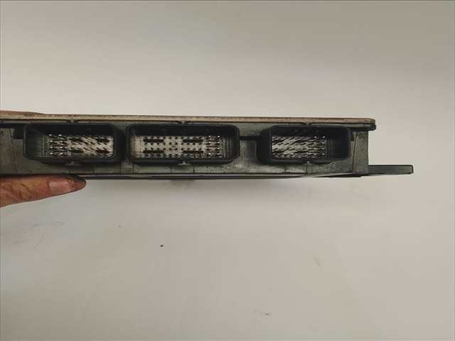 Foto 4ª: Centralita Motor ECU Renault Megane 1.5 CDI DIESSEL CLASSIS BERLINA [K9KD7] (2003)