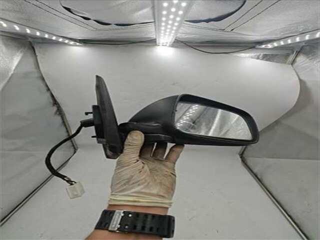 Foto 2ª: Retrovisor Derecho Toyota Corolla 2.0 D-4D LUNA BERLINA [2.0 LTR. - 66 KW TURBODIESEL CAT]