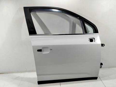 Puerta Delantera Derecha Chevrolet Orlando LT 1 CAT 141CV