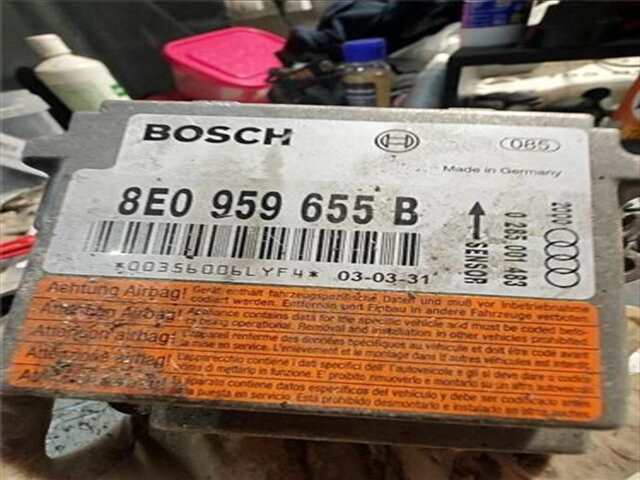 Centralita Airbag Audi A4 1.9 TDI (96 KW) [1.9 LTR. - 96 KW TDI]