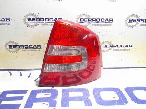 Piloto Trasero Derecho Skoda Octavia BERLINA