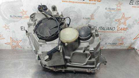 Foto 4ª: Faro Izquierdo Mercedes Clase C 160 220 CDI 203.006) BERLINA 143CV 105KW [OM611962] (2002)