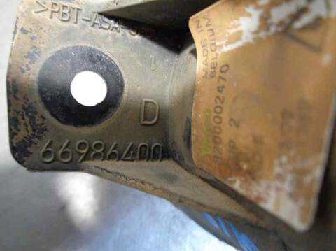 Foto 2ª: Faro Antiniebla Delantero Derecho Renault Clio 1.2 58CV 43KW [D7F G7] (1998)