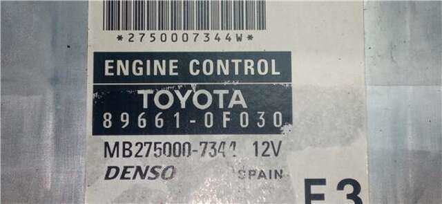 Centralita Motor ECU Toyota Corolla 1.8 SOL [1.8 LTR. - 95 KW 16V CAT]