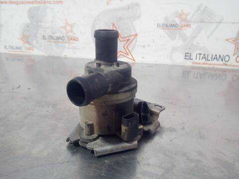 Foto 4ª: Bomba de Agua Opel Antara EXCELLENCE 4X4 184CV 135KW [Z22D1] (2013)