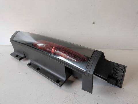 Foto 2ª: Piloto Trasero Derecho Nissan Primastar F9Q760 (2004)