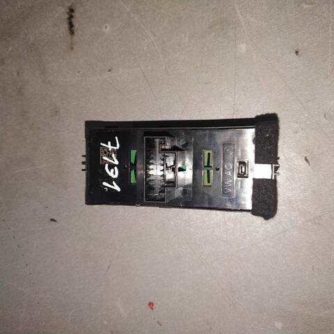 Foto 3ª: Botonera Elevalunas Seat Leon ERENCE 105CV 77KW [CLH] (2015)