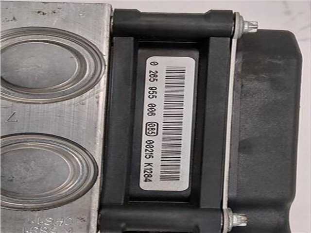 Foto 3ª: Abs Seat Ibiza 1.6 TDI BERLINA 90CV 66KW [CAYB] (2010)