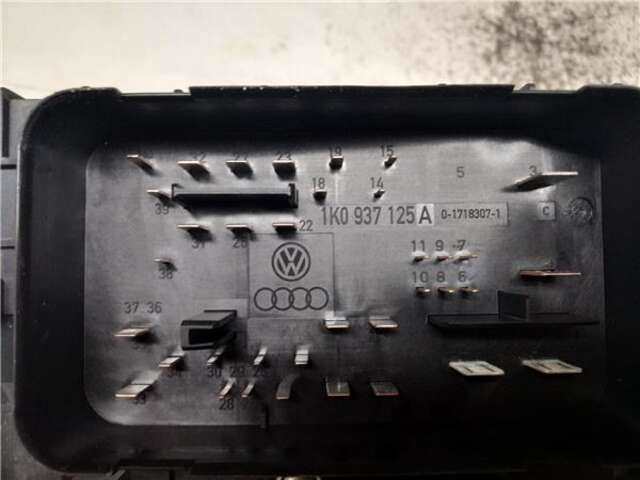 Caja Reles Fusibles Audi A3 1.9 TDI (105 CV)