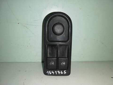 Botonera Elevalunas Volkswagen Transporter 1.9 D TDI 84CV 62KW FURGON/COMBI 7H) AXB