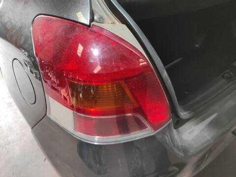 Piloto Trasero Izquierdo Toyota Yaris 1NR
