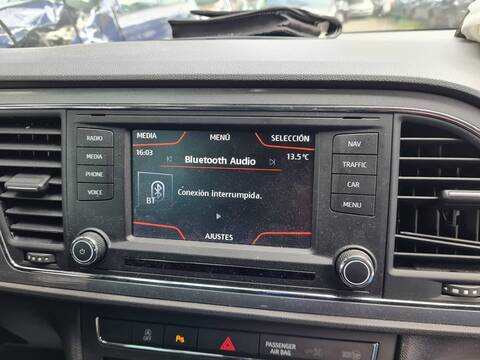 Foto 4ª: Pantalla Multifuncion Seat Leon I-TECH 150CV 110KW [CKFC] (2015)