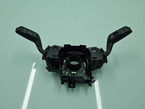 Foto 4ª: Mando Multifuncion Ford Kuga HYBRID ST-LINE 150CV [YLDC] (2020)