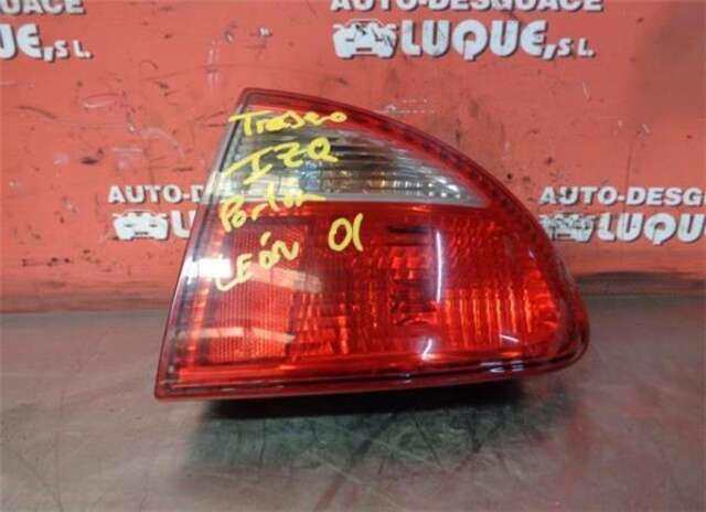 Piloto Trasero Derecho Seat Leon 1.6 SIGNO [1.6 LTR. - 77 KW 16V]